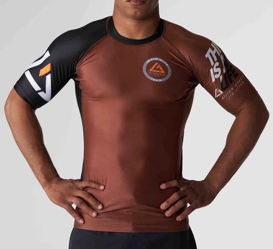 RANKED RASHGUARD SHORT SLEEVE BROWN (SALE)