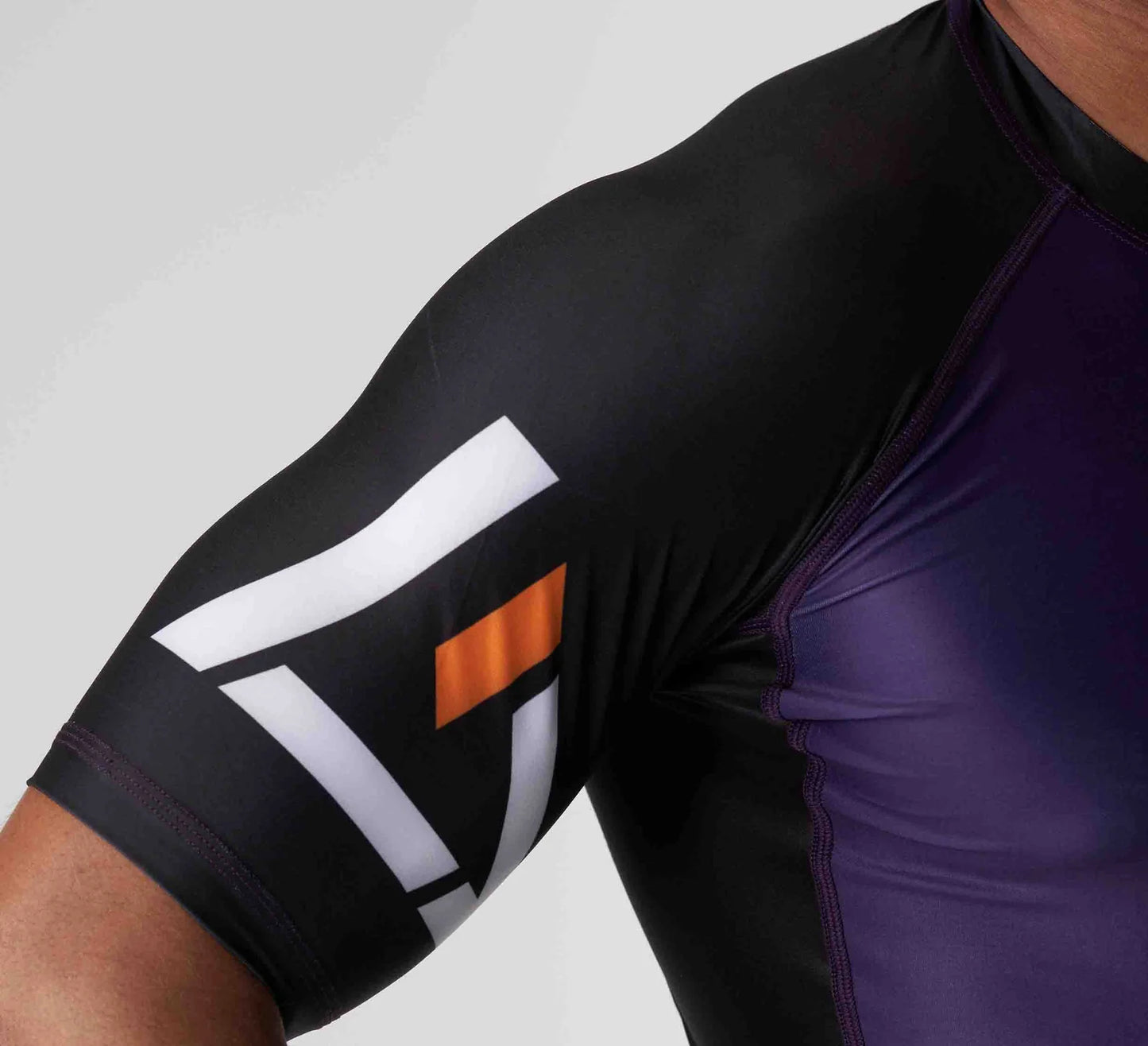 RANKED RASHGUARD SHORT SLEEVE PURPLE (SALE)